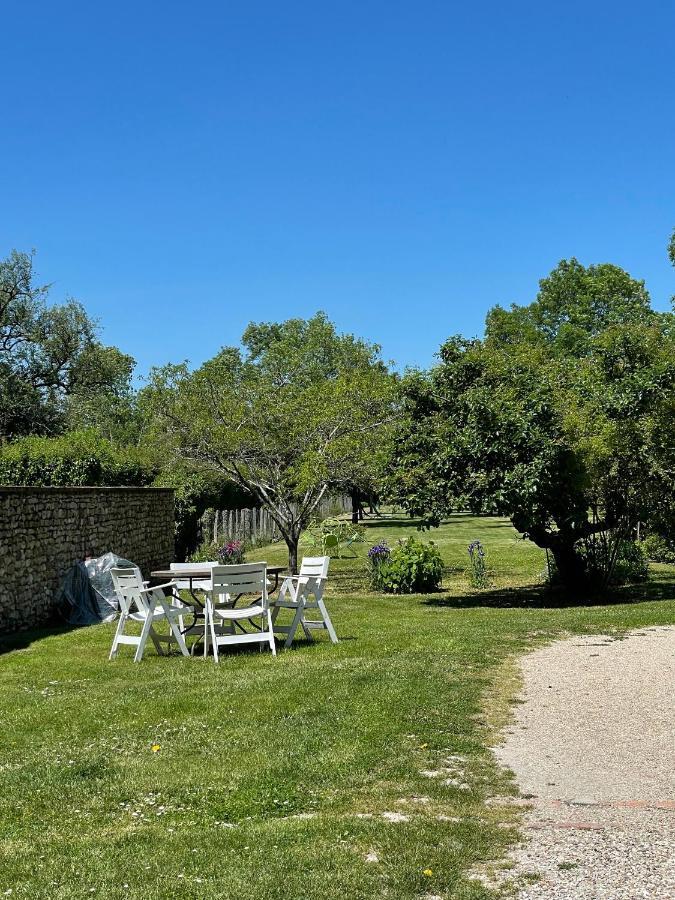 Le Clos De La Tannerie Saint-Aquilin-de-Pacy ภายนอก รูปภาพ